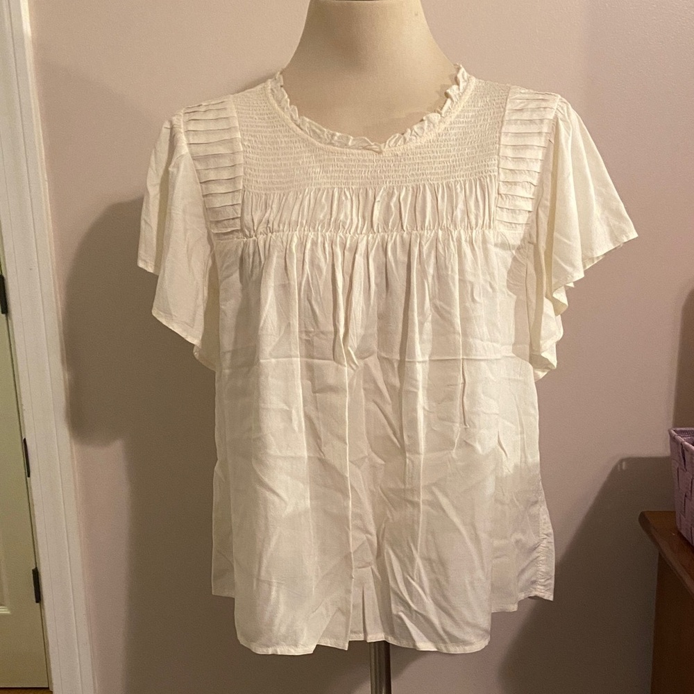 NWOT Old Navy White Pleated Women's Blouse